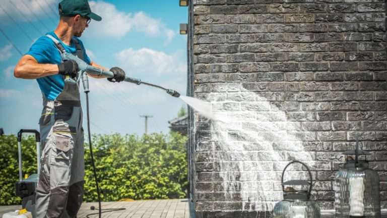 Wallcleaning1
